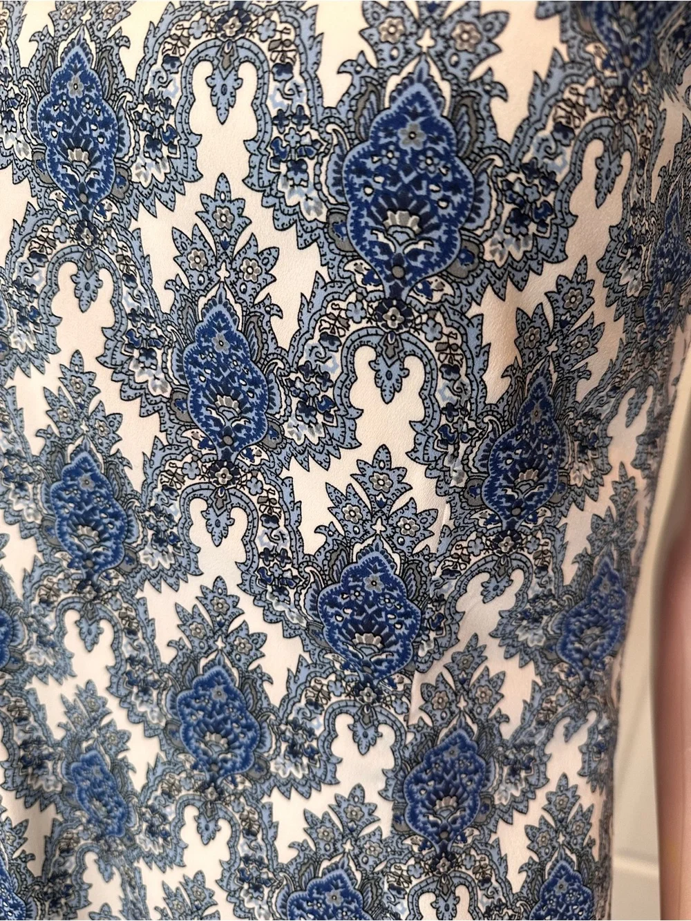 LILA ROSE Blue & White Damask Shift Dress | Size 4 | Fully Lined | B-1831 - Picture 12 of 16